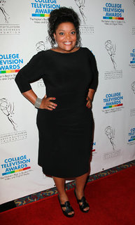 Yvette Nicole Brown feet photo 3