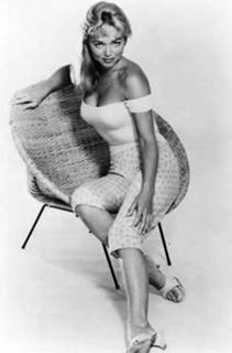 Yvette Vickers feet photo 3
