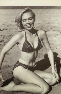 Yvette Vickers feet photo 16