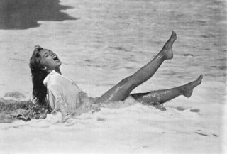Yvette Vickers feet photo 13