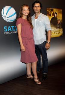 Yvonne Catterfeld feet photo thumbnail