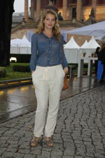 Yvonne Catterfeld feet photo thumbnail