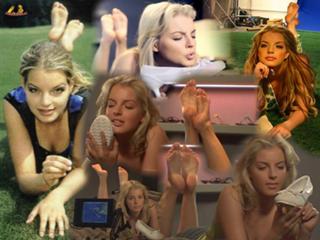 Yvonne Catterfeld feet photo thumbnail