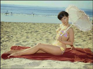 Yvonne Craig feet photo thumbnail