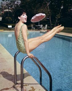 Yvonne Craig feet photo thumbnail