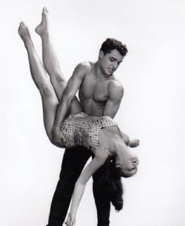 Yvonne Craig feet photo thumbnail