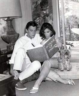 Yvonne Craig feet photo thumbnail