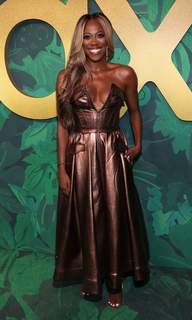 Yvonne Orji feet photo 11