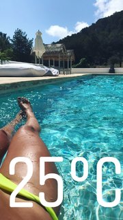Yvonne Pferrer feet photo 5