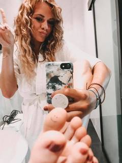 Yvonne Pferrer feet photo 13