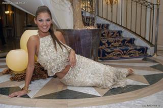 Yvonne Reyes feet photo 12
