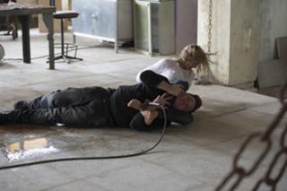 Yvonne Strahovski feet photo thumbnail