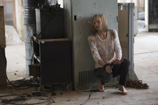 Yvonne Strahovski feet photo thumbnail