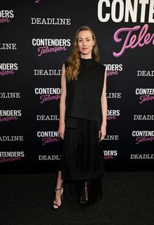 Yvonne Strahovski feet photo thumbnail