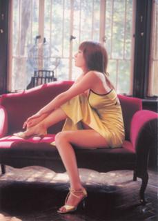 Yôko Kumada feet photo 4