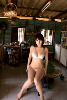 Yôko Kumada feet photo 18