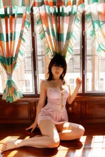 Yôko Kumada feet photo 12