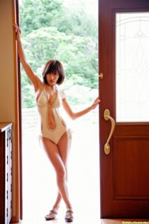 Yôko Kumada feet photo 19