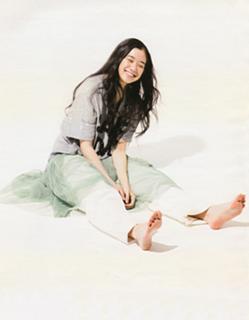 Yû Aoi feet photo 13