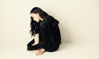 Yû Aoi feet photo 16