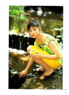 Yû Aoi feet photo 9