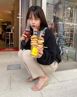 Yûka Murayama feet photo 2