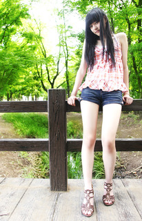 Yûko Araki feet photo 19