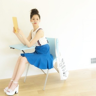 Yûko Araki feet photo 17