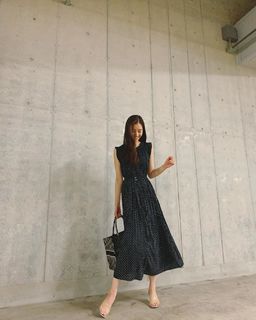 Yûko Araki feet photo 14