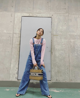 Yûko Araki feet photo 8