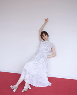 Yûko Araki feet photo 11