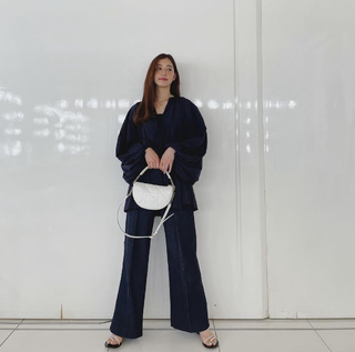 Yûko Araki feet photo 17