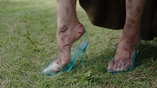 Yûko Araki feet photo 15
