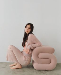 Yûko Araki feet photo 19