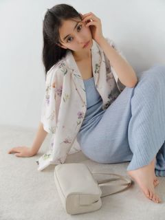 Yûko Araki feet photo 17