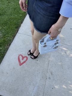 Yûko Araki feet photo 2