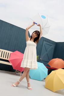 Yûko Ogura feet photo thumbnail