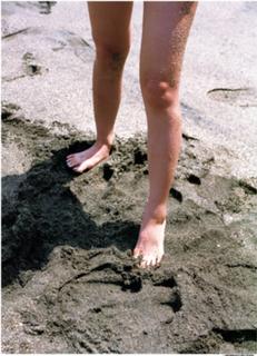 Yûko Ogura feet photo thumbnail