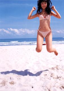 Yûko Ogura feet photo thumbnail