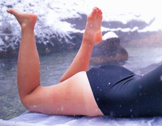 Yûko Ogura feet photo thumbnail