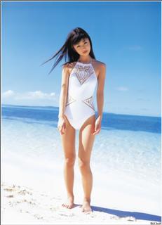 Yûko Ogura feet photo thumbnail