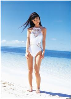 Yûko Ogura feet photo thumbnail