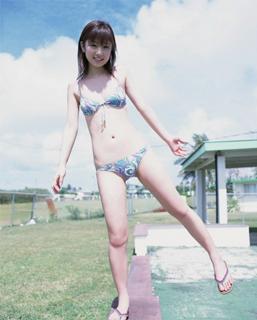 Yûko Ogura feet photo thumbnail