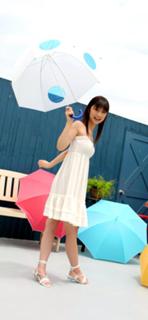 Yûko Ogura feet photo thumbnail