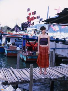 Yûko Ogura feet photo thumbnail