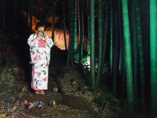 Yûko Ogura feet photo thumbnail