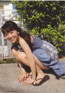 Yûko Ôshima feet photo 2