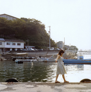Yûko Ôshima feet photo 16