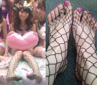 Yûko Ôshima feet photo 6