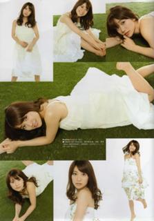 Yûko Ôshima feet photo 19
